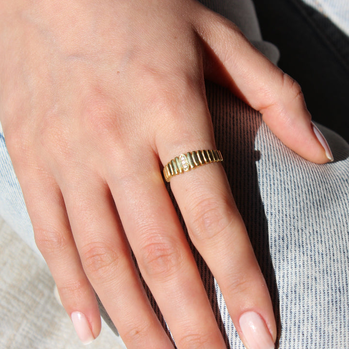 925 Sølv| Wave Design Zircon Ring